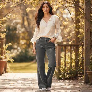 J. Lo Black Velvet 5 Pocket Styled Low Rise  Bootcut/Flaired Pants Size 15